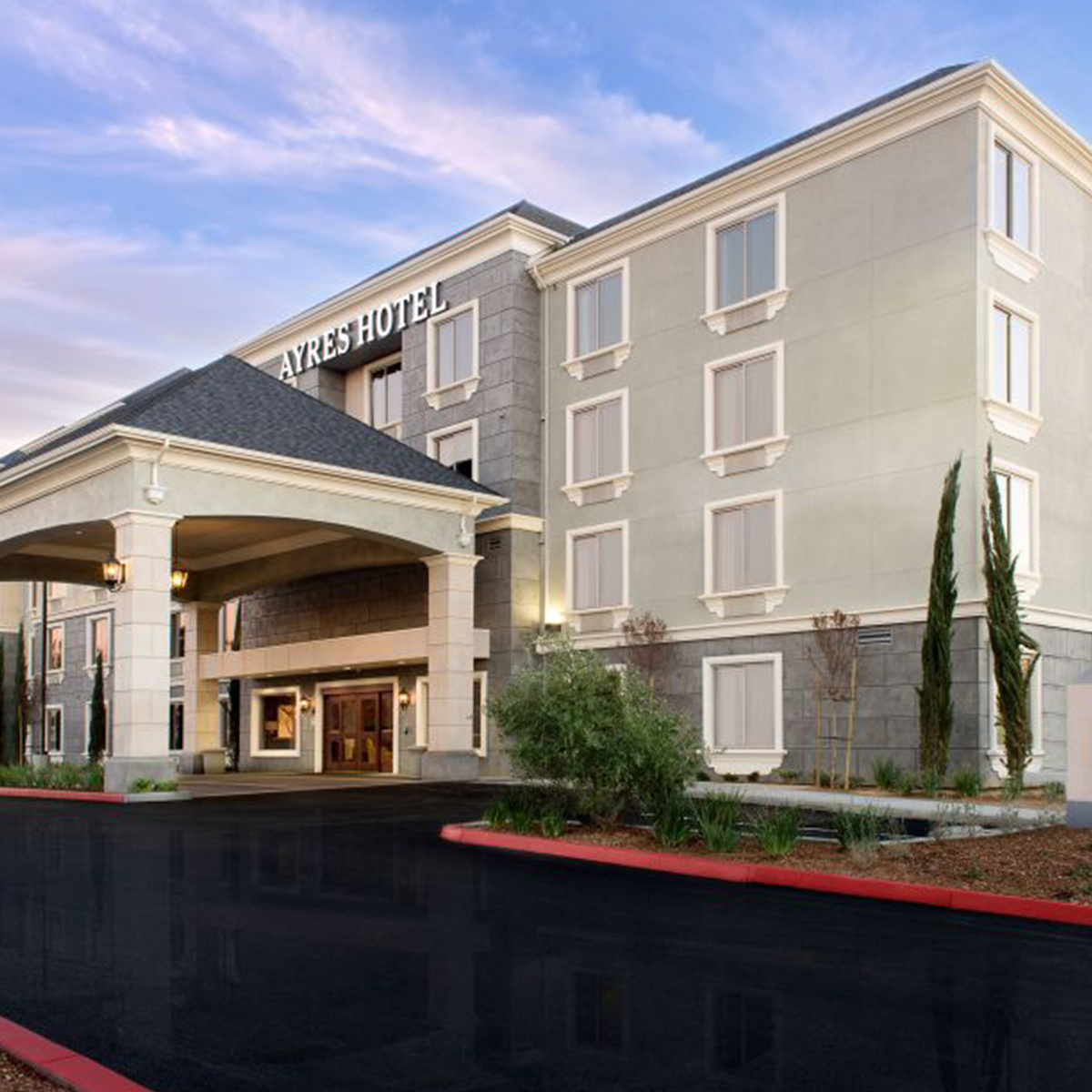 Wedding-Party-Hotel-Aryes-FountainValley